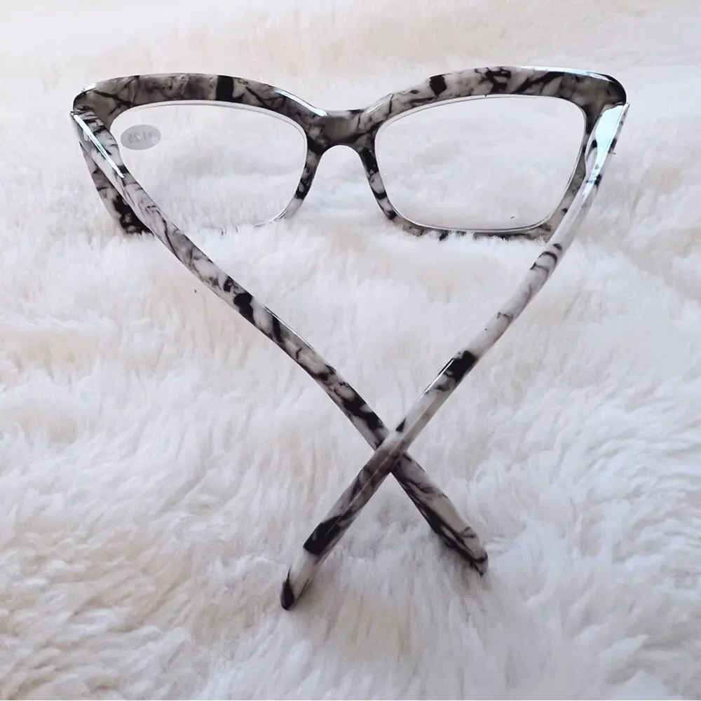Leila White Marble Cateye Oversized Reader Glasses - Picture 9 of 10